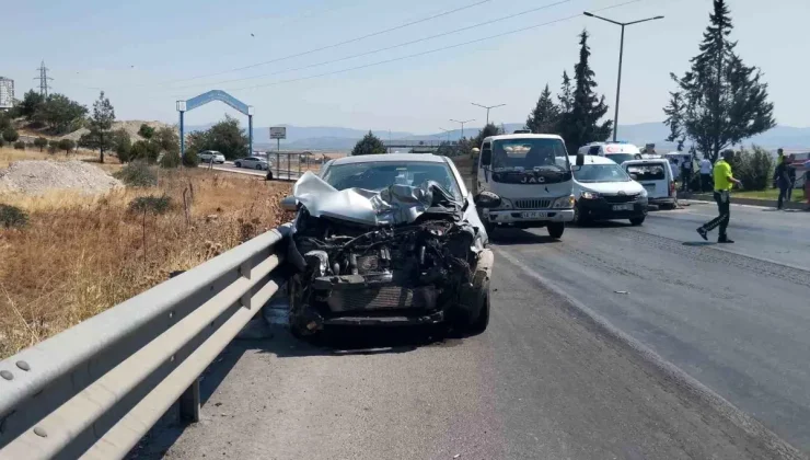 Kahramanmaraş’ta Kontrolden Çıkan Otomobil Kazası: 6 Yaralı