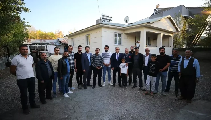 Bingöl’de 88 Aile Yeni Evlerine Kavuştu