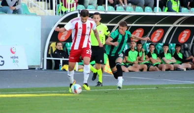 Denizlispor, Kahramanmaraş İstiklalspor’a 4-0 Mağlup Oldu