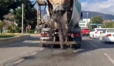 Kahramanmaraş’ta Beton Mikseri Yol Dökümüne Devam Etti